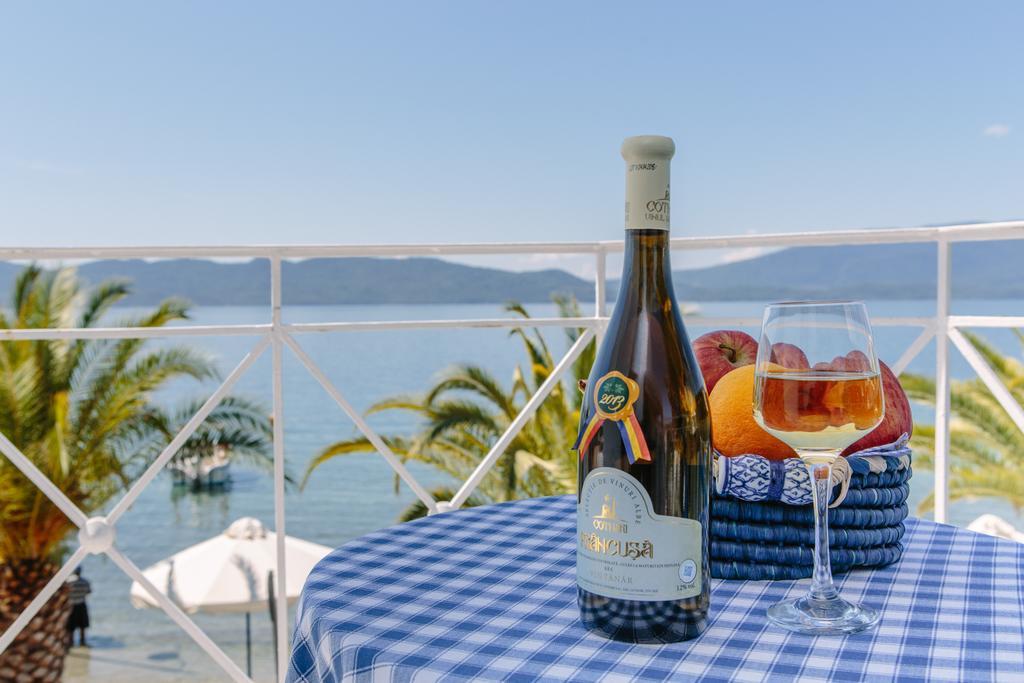 Μeltemi Apart otel Glífa Dış mekan fotoğraf